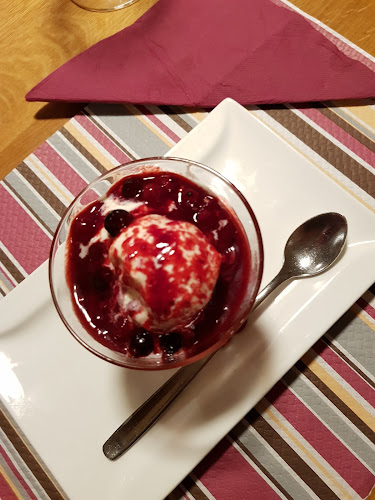 Plešivo, 38 - Goriška Brda, Slovenija, 5212 Dobrovo