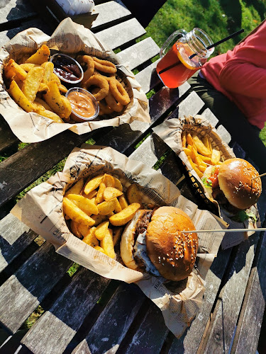 Šolska ulica 1, 1241 Kamnik