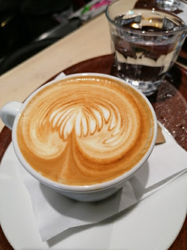 Bar Lublana - Gastronomija in gostinstvo