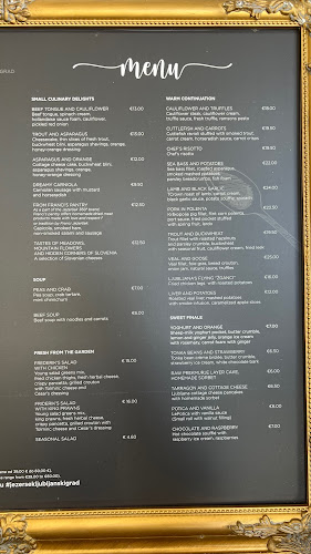 Grajska planota 1, 1000 Ljubljana