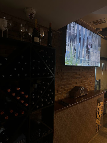 Tržaška c. 118, 1000 Ljubljana