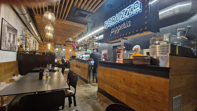 Peruzzijeva ulica 63, 1000 Ljubljana