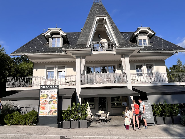 Art Cafe Bar - Gastronomija in gostinstvo