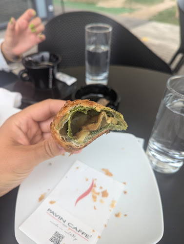 Opinii despre 12 Odtenkov Postelje, Postelja d.o.o în Ljubljana - Gastronomija in gostinstvo