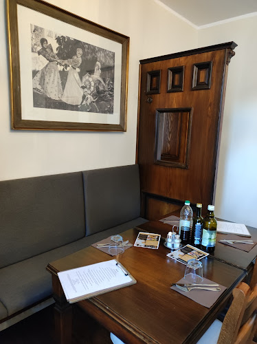 RESTAVRACIJA RAUBAR - Gastronomija in gostinstvo