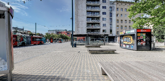 Gosposvetska cesta 1, 1000 Ljubljana