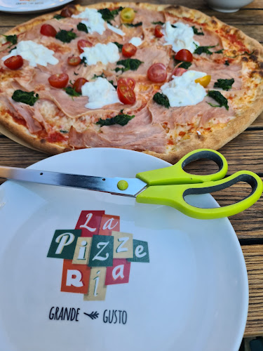 Gosposka ulica 6, 2000 Maribor