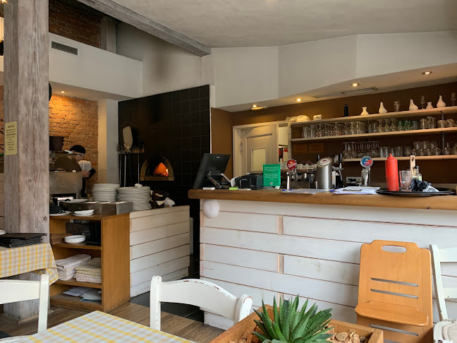 Nazorjeva ulica 8, 1000 Ljubljana