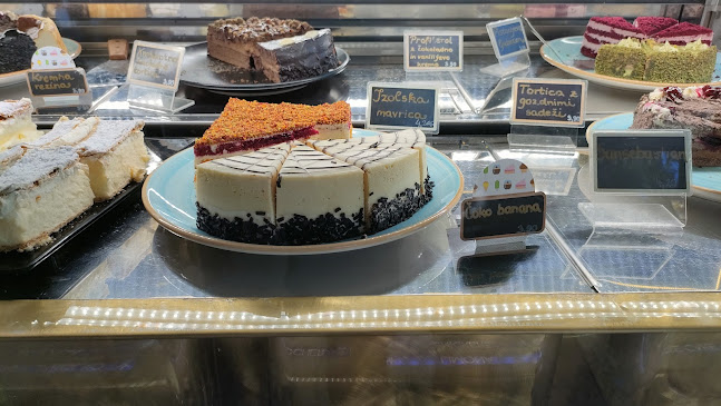 Drevored 1. maja 2, 6310 Izola