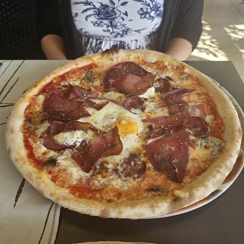 Opinii despre Pizzeria Soca 202 (Tolmin) în Tolmin - Gastronomija in gostinstvo