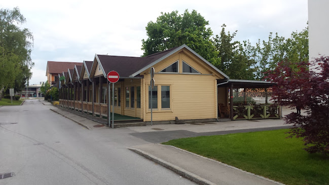 Pr' Peht bar - Medvode