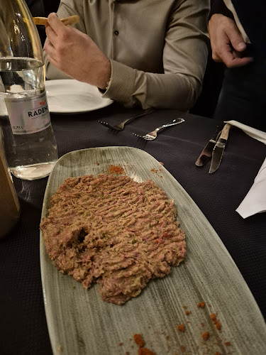 Argentino - Gastronomija in gostinstvo