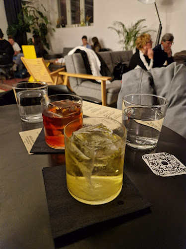 Kavarna Moderna - Gastronomija in gostinstvo