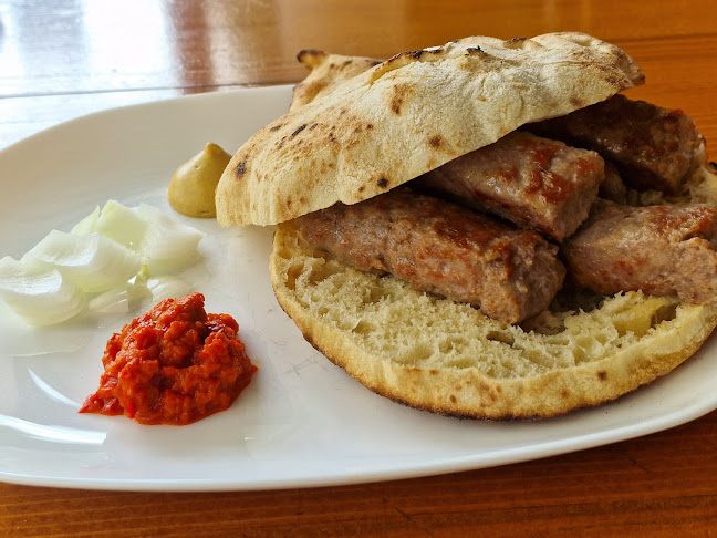 Comentarii opinii despre Kajhna Bar restaurant