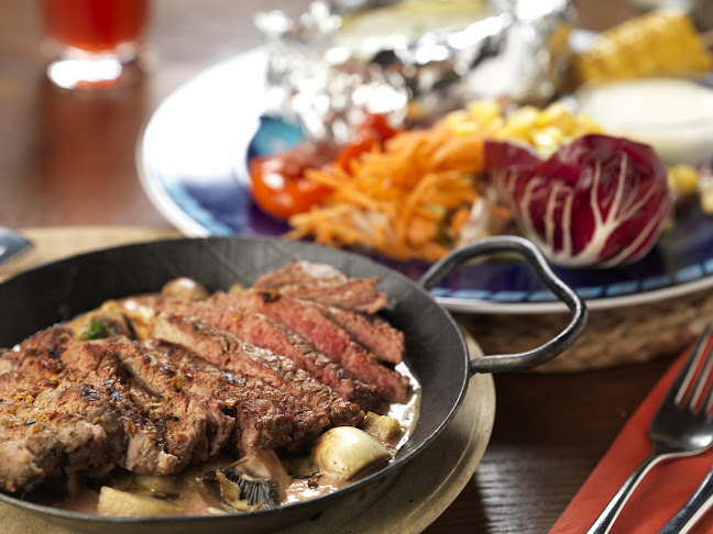 Cankarjeva cesta 6, 1000 Ljubljana