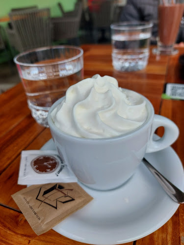 MC Kavarna - Gastronomija in gostinstvo