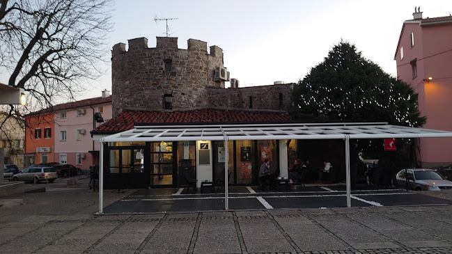 Comentarii opinii despre BAR STOLP