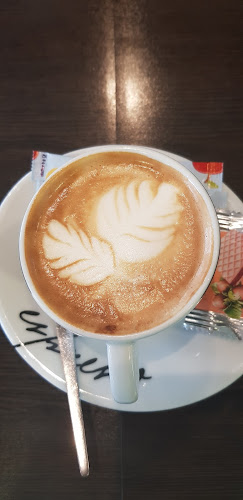 Fingal bar, Simona Vajs s.p. - Gastronomija in gostinstvo