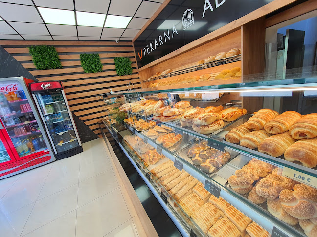 Pekarna Adriatik, peka kruha in slaščic, d.o.o. - Gastronomija in gostinstvo