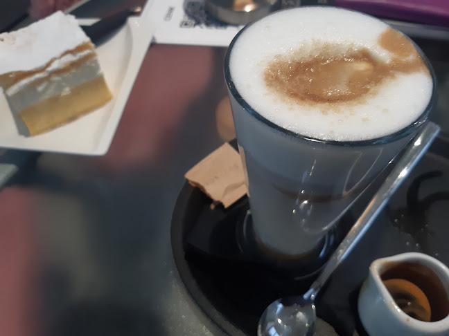 Comentarii opinii despre Sladoled, Kavarna in slaščičarna DAVINCI