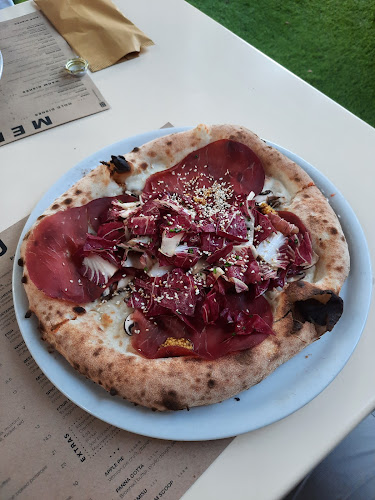 Restaurant and Pizzeria Minutka - Gastronomija in gostinstvo