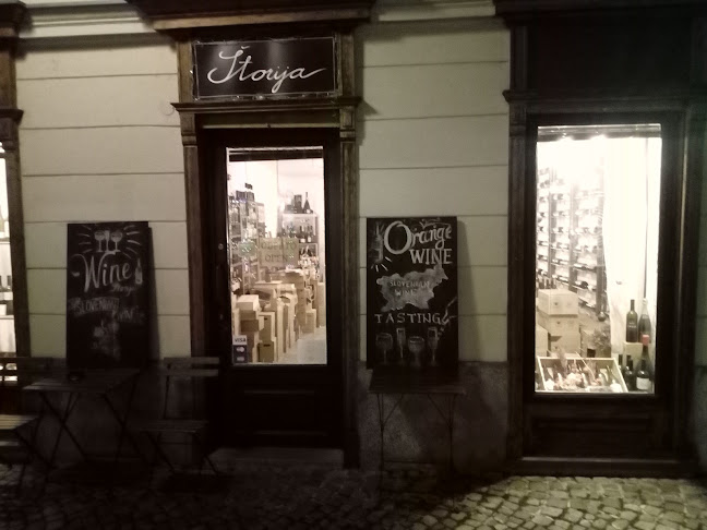 Vinoteka Štorija - Gastronomija in gostinstvo