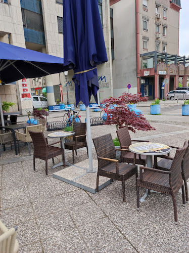 Opinii despre Svetilnik BAR în Ljubljana - Gastronomija in gostinstvo