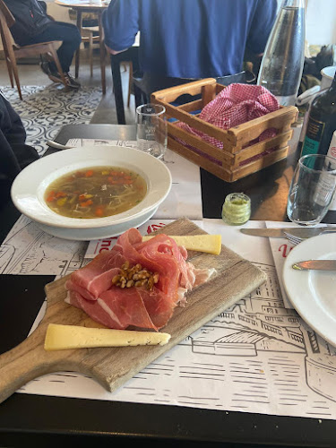 Slovenska Hiša - Figovec - Ljubljana