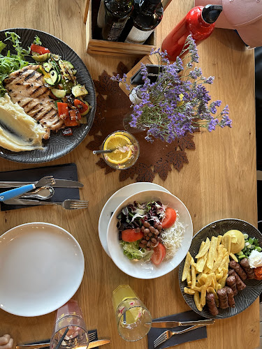 Restavracija Zaka Camping Bled - Gastronomija in gostinstvo