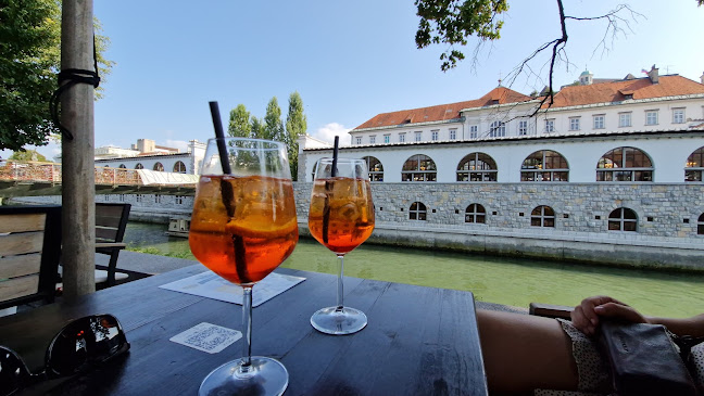Opinii despre Premier Pub în Ljubljana - Gastronomija in gostinstvo