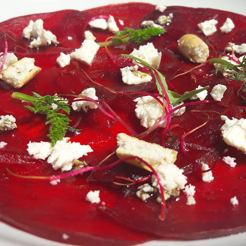 Opinii despre Zox, Gostinstvo, Turizem, Trgovina In Storitv Jesenice D.O.O. în Jesenice - Gastronomija in gostinstvo