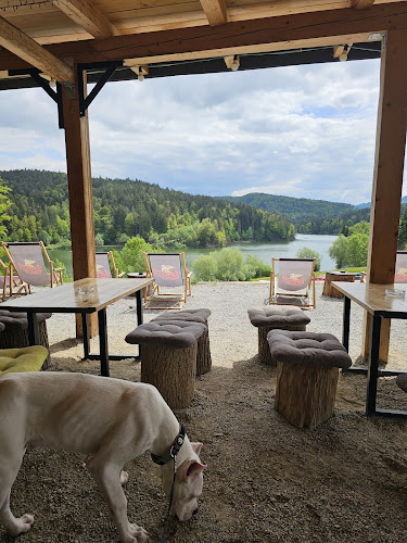 Lušt’n pod hrastom