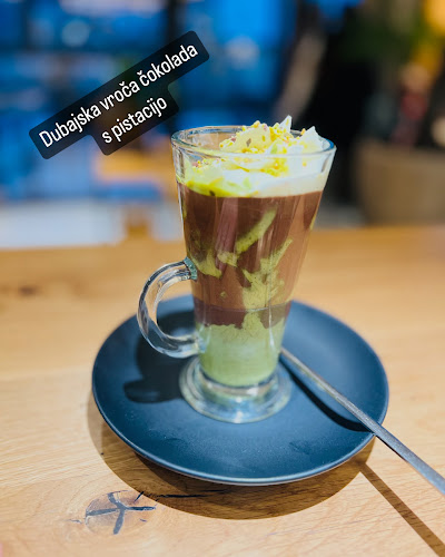 Na Vasi, restavracija in prenočišča