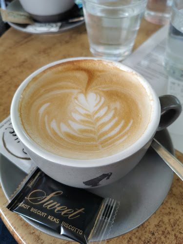 Celovška cesta 117a, 1000 Ljubljana