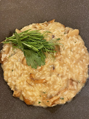 Stari trg 9, 1000 Ljubljana