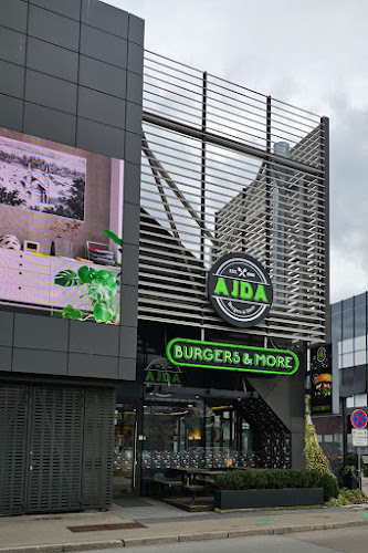 Šmartinska c. 152, 1000 Ljubljana