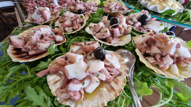 Opinii despre Dobenski Hram, meat & wine în Mengeš - Gastronomija in gostinstvo