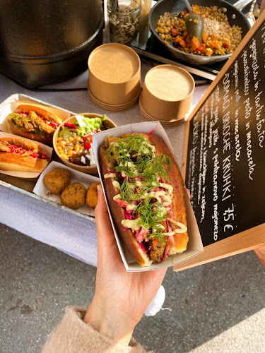 Pogačarjev trg 1, 1000 Ljubljana