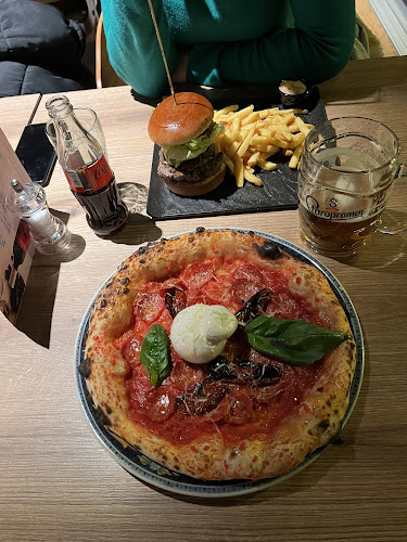 Restavracija Camino - Gastronomija in gostinstvo