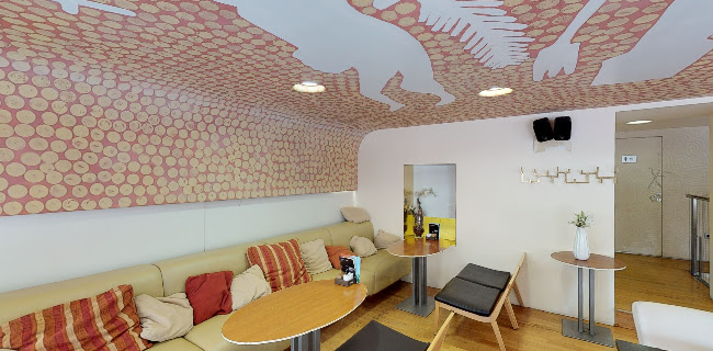 Opinii despre Opera Bar în Ljubljana - Gastronomija in gostinstvo