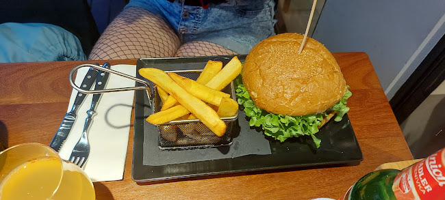 Comentarii opinii despre Okrepčevalnica Soča Ademi Avni s.p.