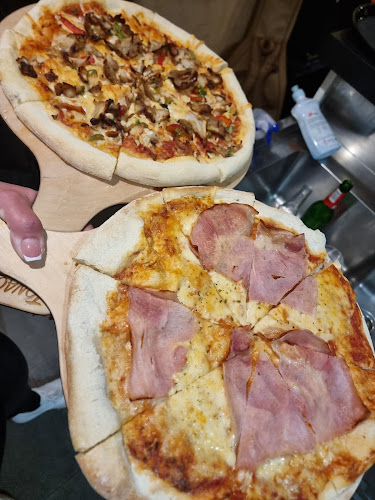 No Limits, Nina Ovčjak s.p. PE Nula bar in Slaščičarna Sladek dotik - Gastronomija in gostinstvo