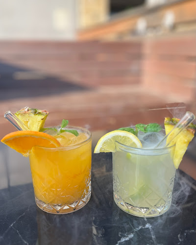 Opinii despre Montana Bar în Ljubljana - Gastronomija in gostinstvo