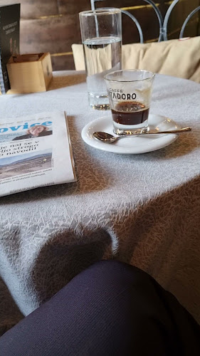 Comentarii opinii despre Kavarna Triglav (Nackle d.o.o.)