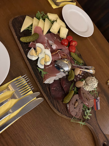 Opinii despre Gostilna Sokol în Ljubljana - Gastronomija in gostinstvo