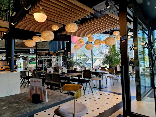 Opinii despre Zvezda în Ljubljana - Gastronomija in gostinstvo