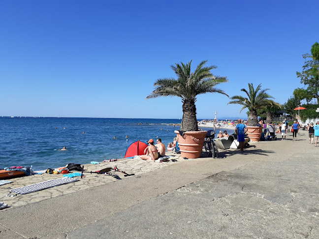 Park ob svetilniku, Kopališka ulica 12, 6310 Izola