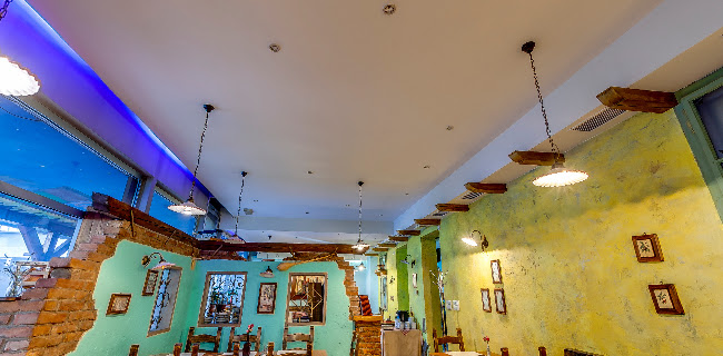 Zadobrovška cesta 18, 1260 Ljubljana - Polje, Slovenija