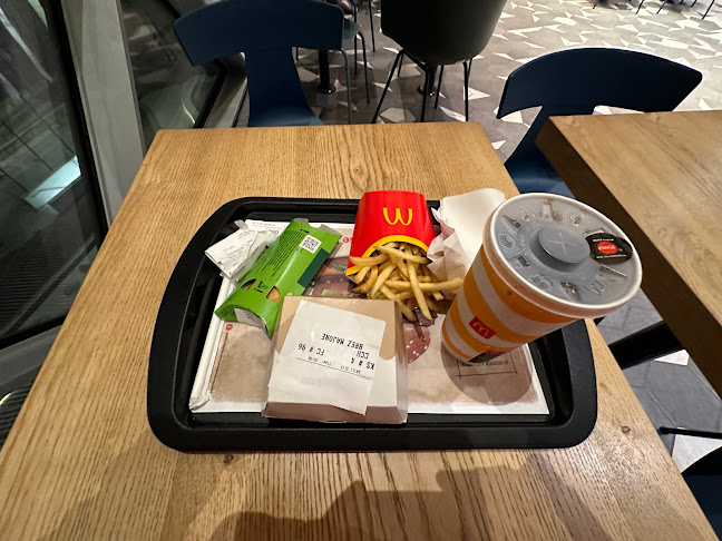 Rakuševa ulica 1, 1000 Ljubljana