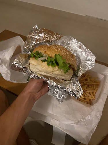 Opinii despre Hambi în Sevnica - Gastronomija in gostinstvo